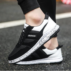 Men Shoes Male Breathable Sports Shoes Wear Resistant Outdoor Running Shoes Shockproof Antiskid Shoes Black White