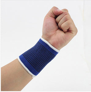 Weightlifting Wrist Wraps Snowboard Sports Safety Suits for Men And Women Slim Wrist -conditioned Confinement